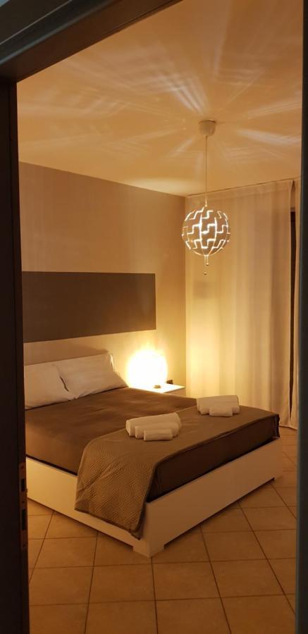 Apartamento L'Isola Di Ago Torregrotta Exterior foto