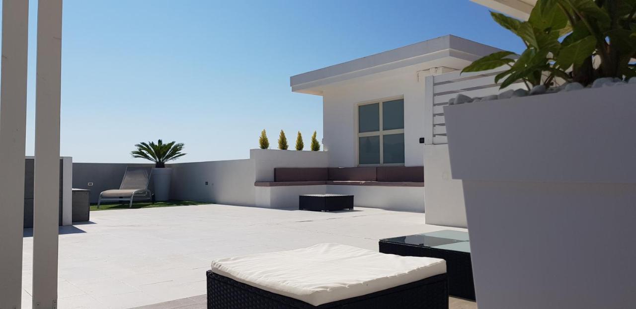 Apartamento L'Isola Di Ago Torregrotta Exterior foto
