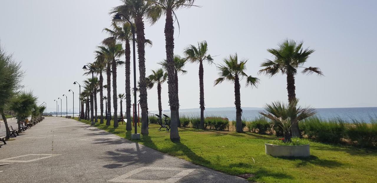 Apartamento L'Isola Di Ago Torregrotta Exterior foto